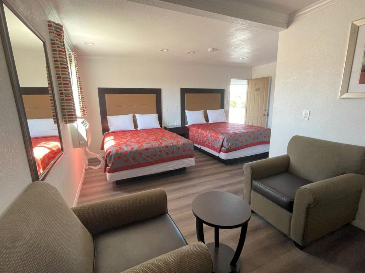 Palm Inn Мохаве Екстериор снимка