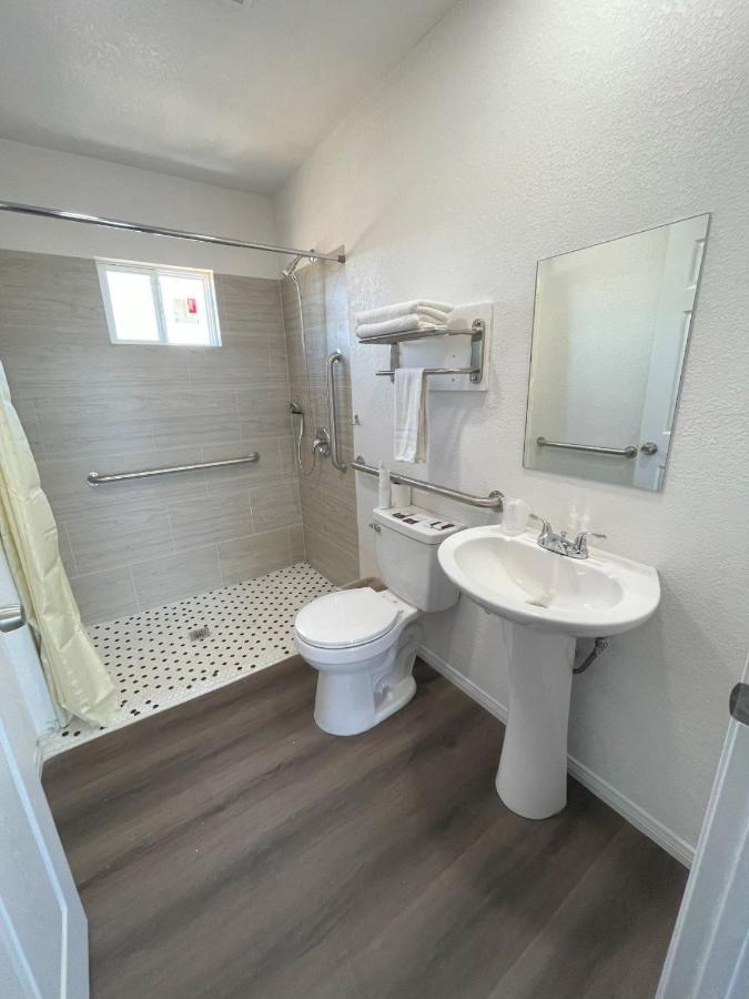Palm Inn Мохаве Екстериор снимка